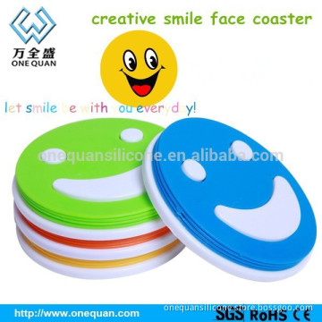 2015 new design silicone creative smile face cup mat